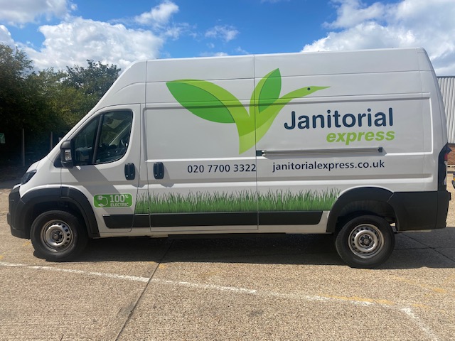 4 New Vans - Side on.jpg (103 KB)